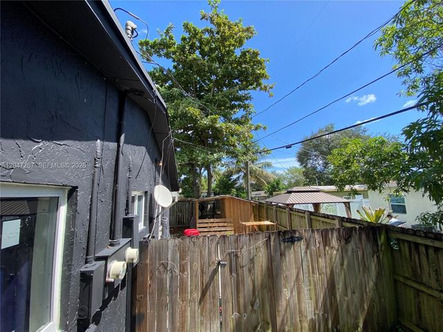 6132 SW 39th Street, Miramar, FL 33023