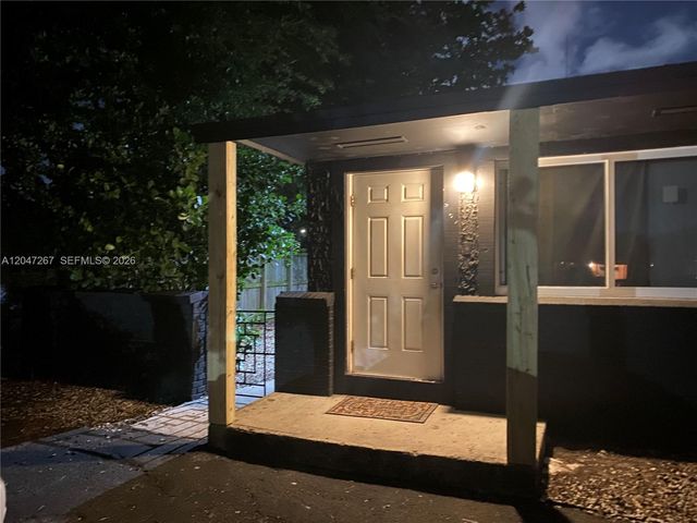 6132 SW 39th Street, Miramar, FL 33023