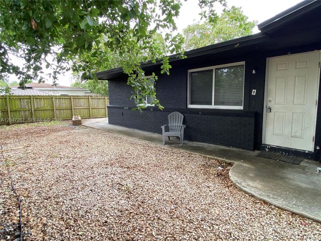6132 SW 39th Street, Miramar, FL 33023