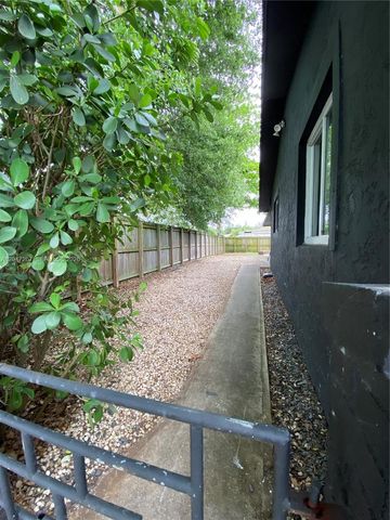 6132 SW 39th Street, Miramar, FL 33023