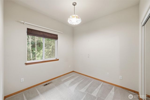 36 Holly View Way, Bellingham, WA 98229