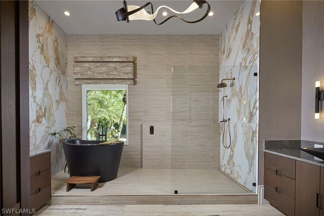 15251 Medici WAY, Naples, FL 34110