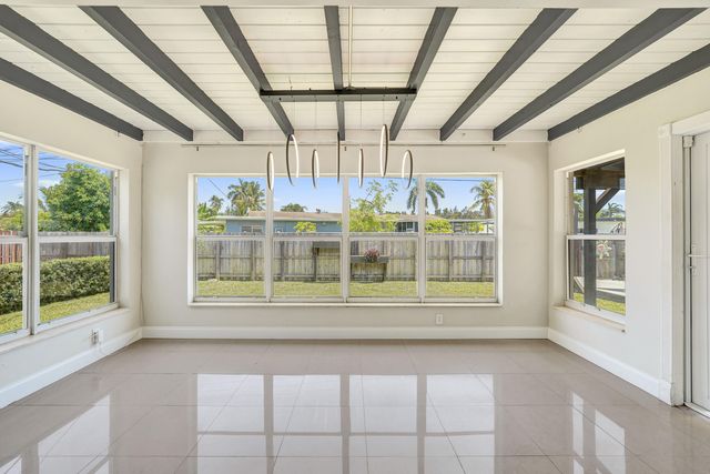 309 N 31st Court, Hollywood, FL 33021