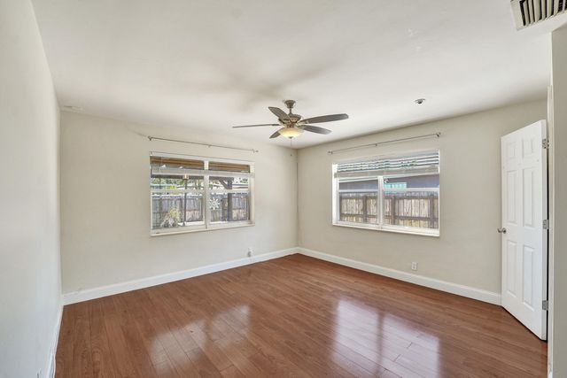 309 N 31st Court, Hollywood, FL 33021