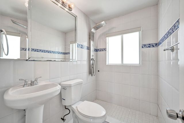 309 N 31st Court, Hollywood, FL 33021