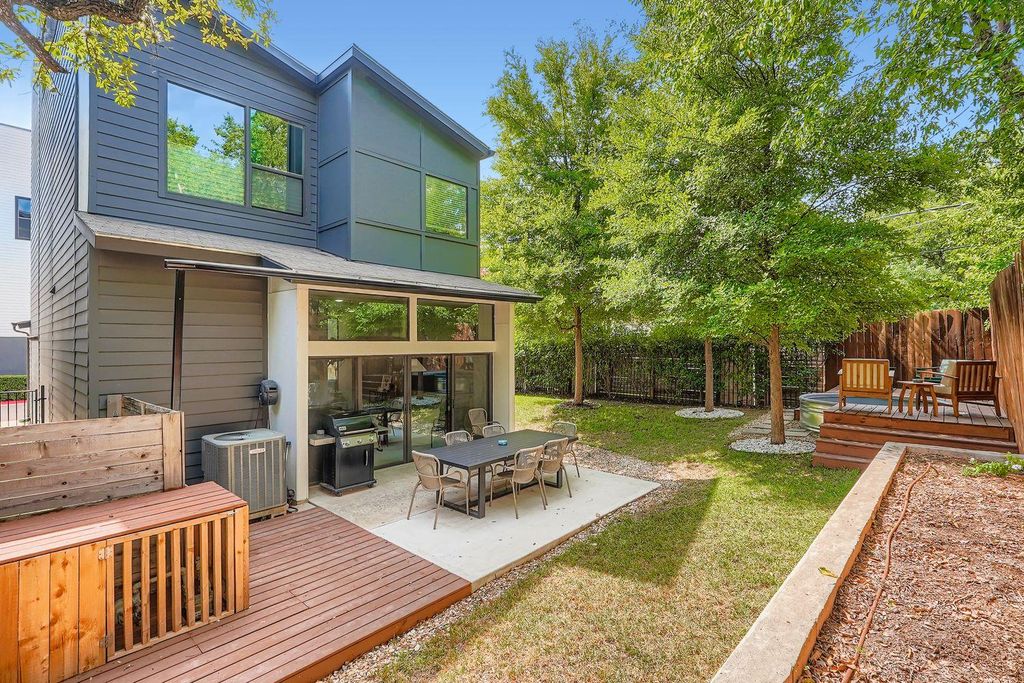 3524 Charlotte Rose DR, Austin, TX 78704