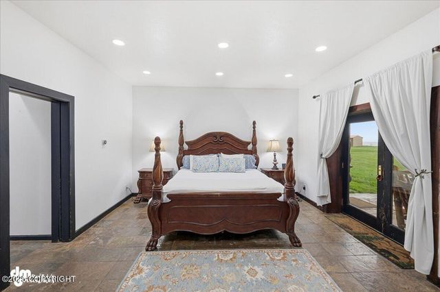 67480 Halibut Road, Ninilchik, AK 99639