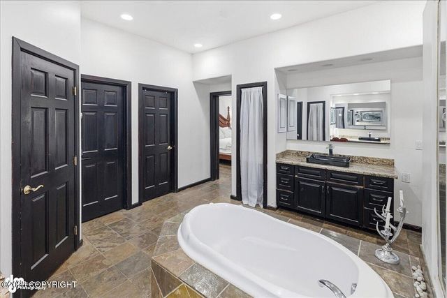 67480 Halibut Road, Ninilchik, AK 99639