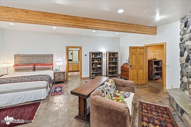 67480 Halibut Road, Ninilchik, AK 99639