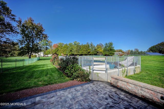 75 N Rochdale Avenue, Millstone, NJ 08535