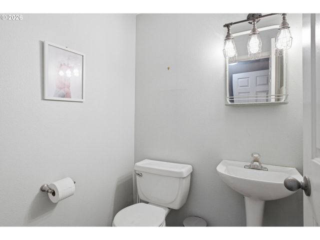 2115 Se 186TH Ave, Vancouver, WA 98683