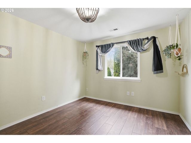 2115 Se 186TH Ave, Vancouver, WA 98683