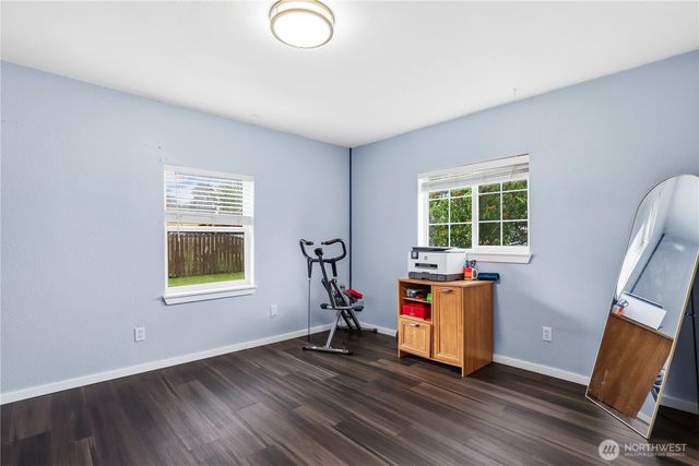 170 S B Street, Buckley, WA 98321