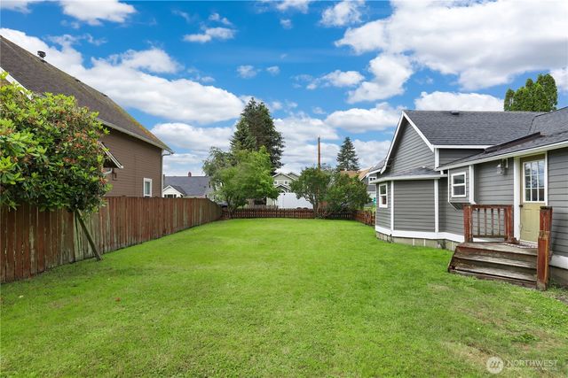 170 S B Street, Buckley, WA 98321