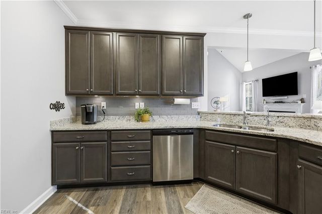 1800 Whites LNDG, Chesapeake, VA 23321