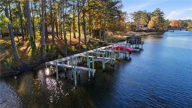 1800 Whites LNDG, Chesapeake, VA 23321