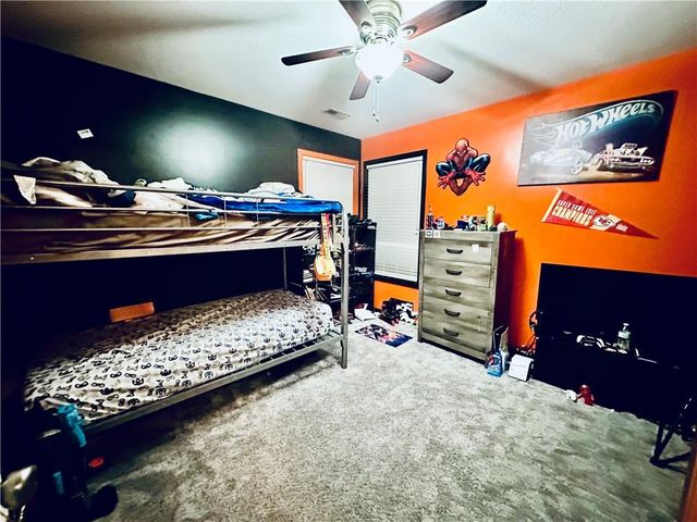 307 Division Street, Knob Noster, MO 65336