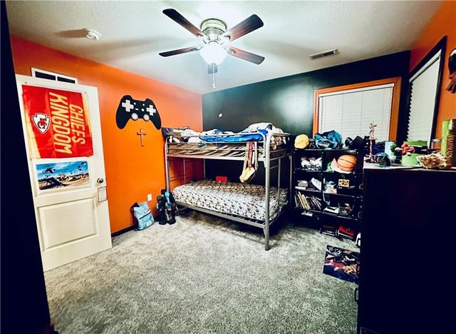 307 Division Street, Knob Noster, MO 65336