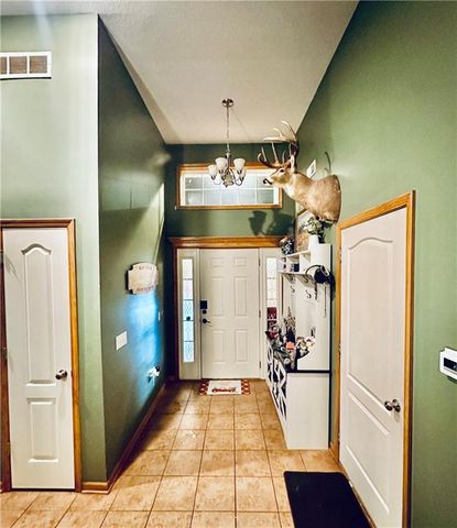 307 Division Street, Knob Noster, MO 65336