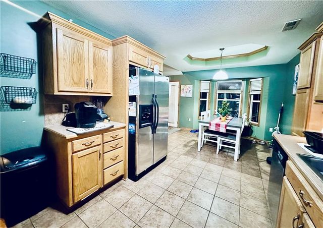 307 Division Street, Knob Noster, MO 65336