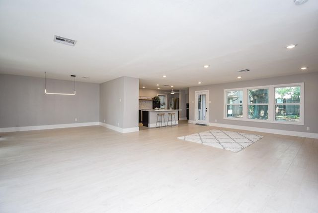 7618 Highmeadow Drive, Houston, TX 77063