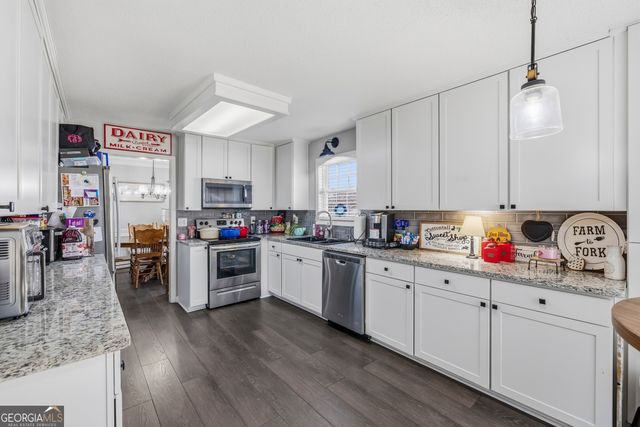 460 Flyway Lane, Winder, GA 30680