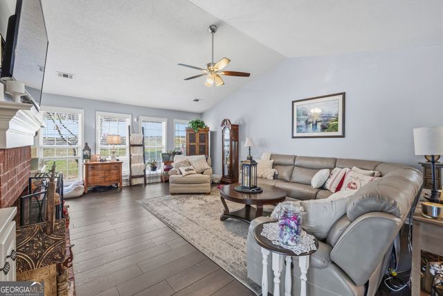 460 Flyway Lane, Winder, GA 30680