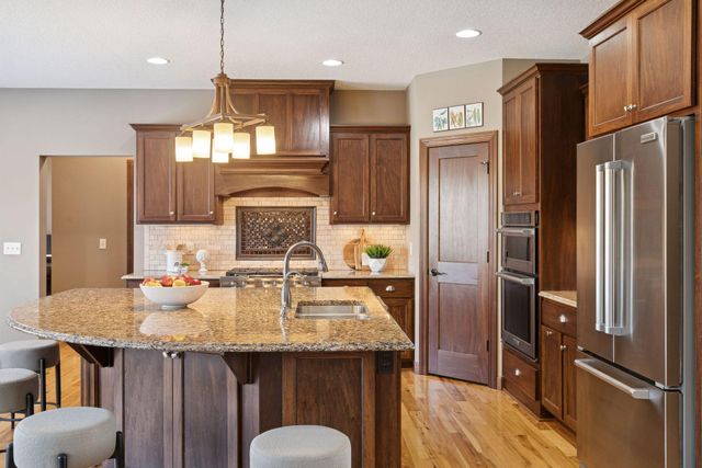 7461 Merrimac Lane N, Maple Grove, MN 55311