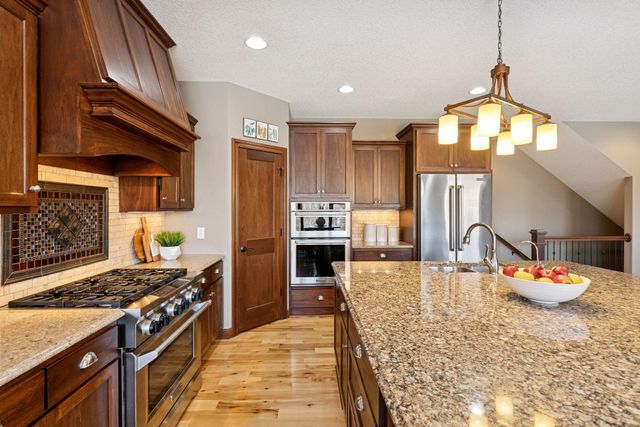 7461 Merrimac Lane N, Maple Grove, MN 55311