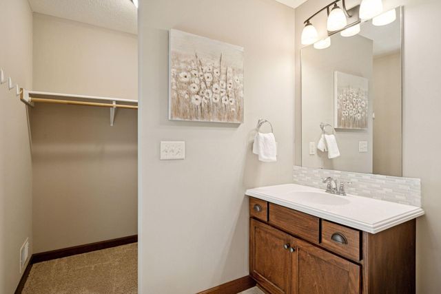 7461 Merrimac Lane N, Maple Grove, MN 55311