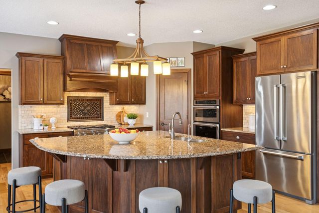 7461 Merrimac Lane N, Maple Grove, MN 55311