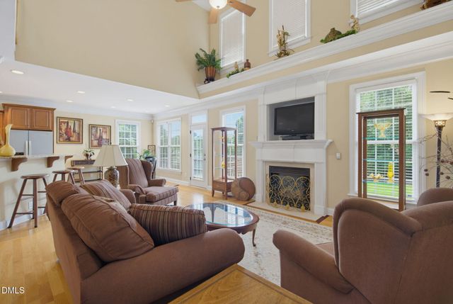 73 Knobhill Lane, Pittsboro, NC 27312
