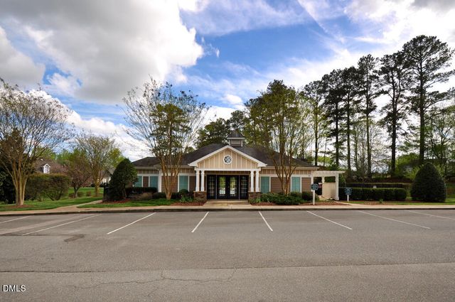 73 Knobhill Lane, Pittsboro, NC 27312