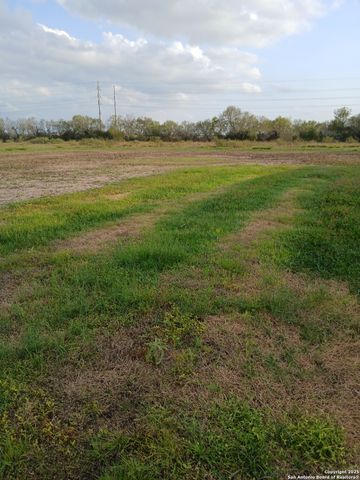 2161 FM 888, Beeville, TX 78102