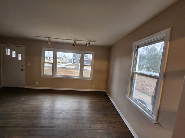 3811 N Park Street, Westmont, IL 60559