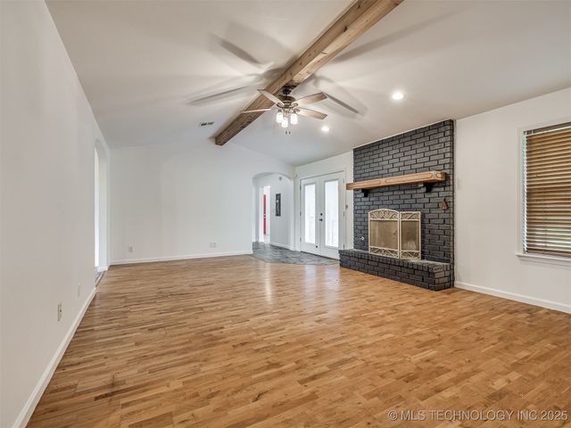 25606 S Desert Trail, Claremore, OK 74019