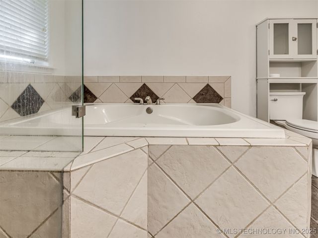 25606 S Desert Trail, Claremore, OK 74019