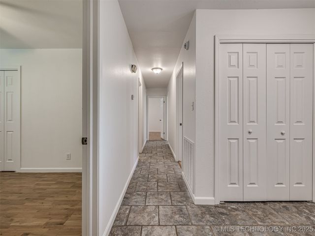 25606 S Desert Trail, Claremore, OK 74019