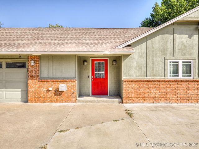 25606 S Desert Trail, Claremore, OK 74019