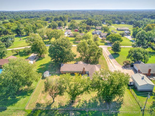25606 S Desert Trail, Claremore, OK 74019