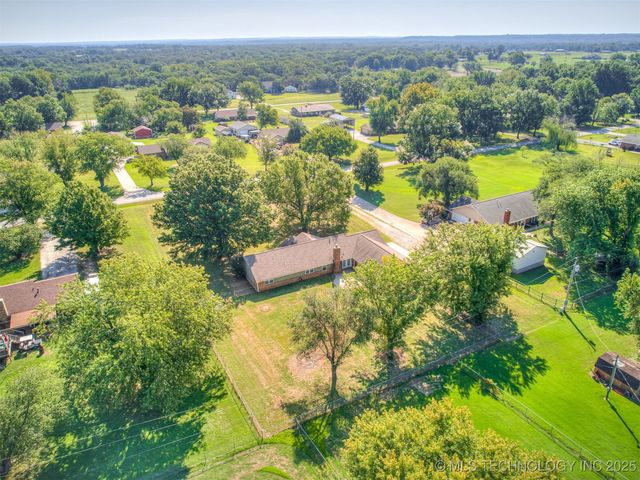 25606 S Desert Trail, Claremore, OK 74019