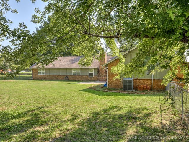 25606 S Desert Trail, Claremore, OK 74019
