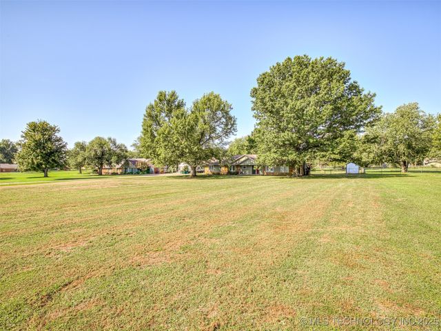 25606 S Desert Trail, Claremore, OK 74019