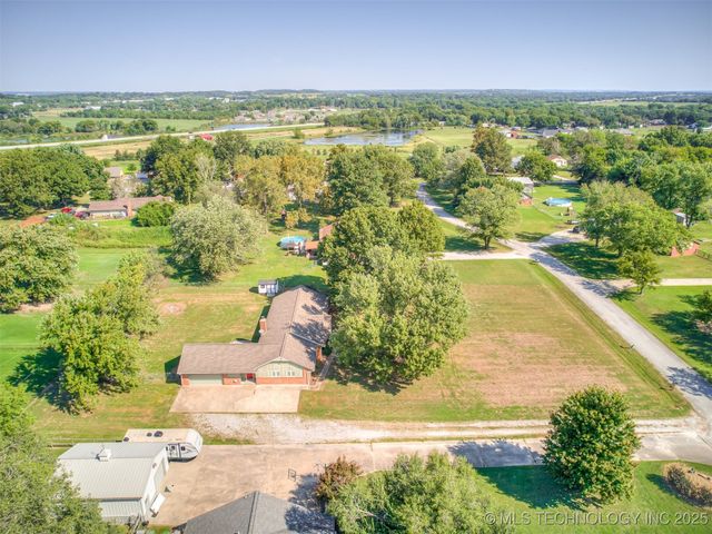 25606 S Desert Trail, Claremore, OK 74019