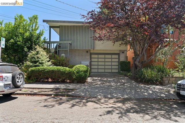 2427 McKinley Ave, Berkeley, CA 94703