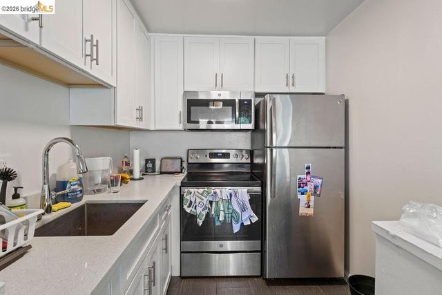 2427 McKinley Ave, Berkeley, CA 94703