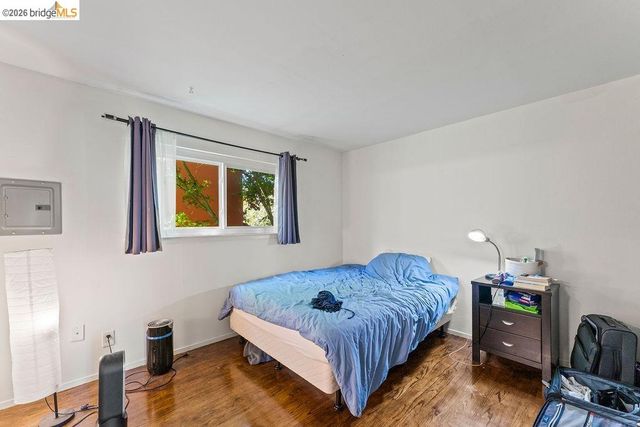 2427 McKinley Ave, Berkeley, CA 94703