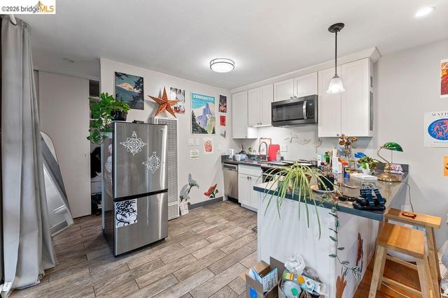 2427 McKinley Ave, Berkeley, CA 94703