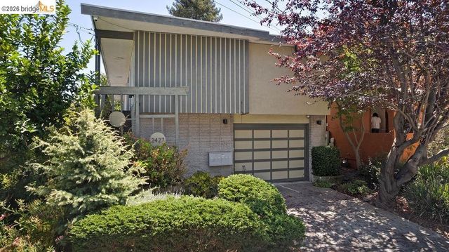 2427 McKinley Ave, Berkeley, CA 94703