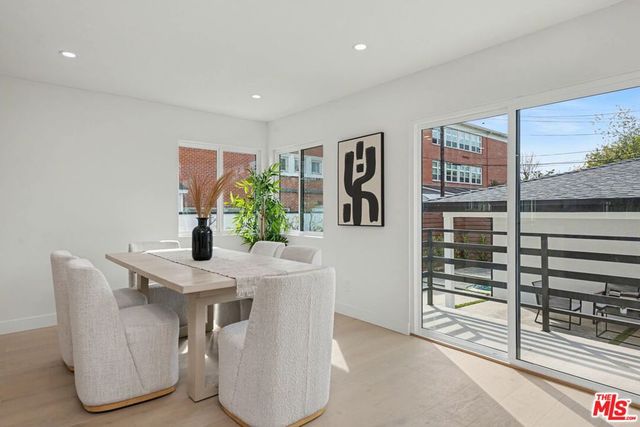 2831 Overland Avenue, Los Angeles, CA 90064